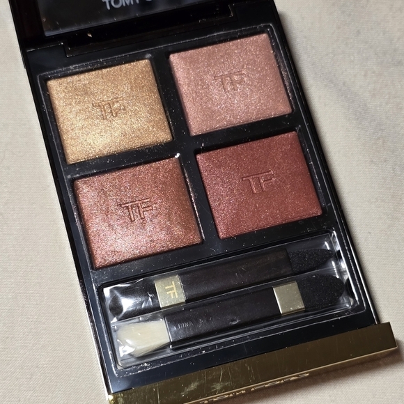 BNIB Tom Ford Eye Color Quad 40 Golden Hour Bronzer Summer Goddess Smokey Bridal - Picture 7 of 10
